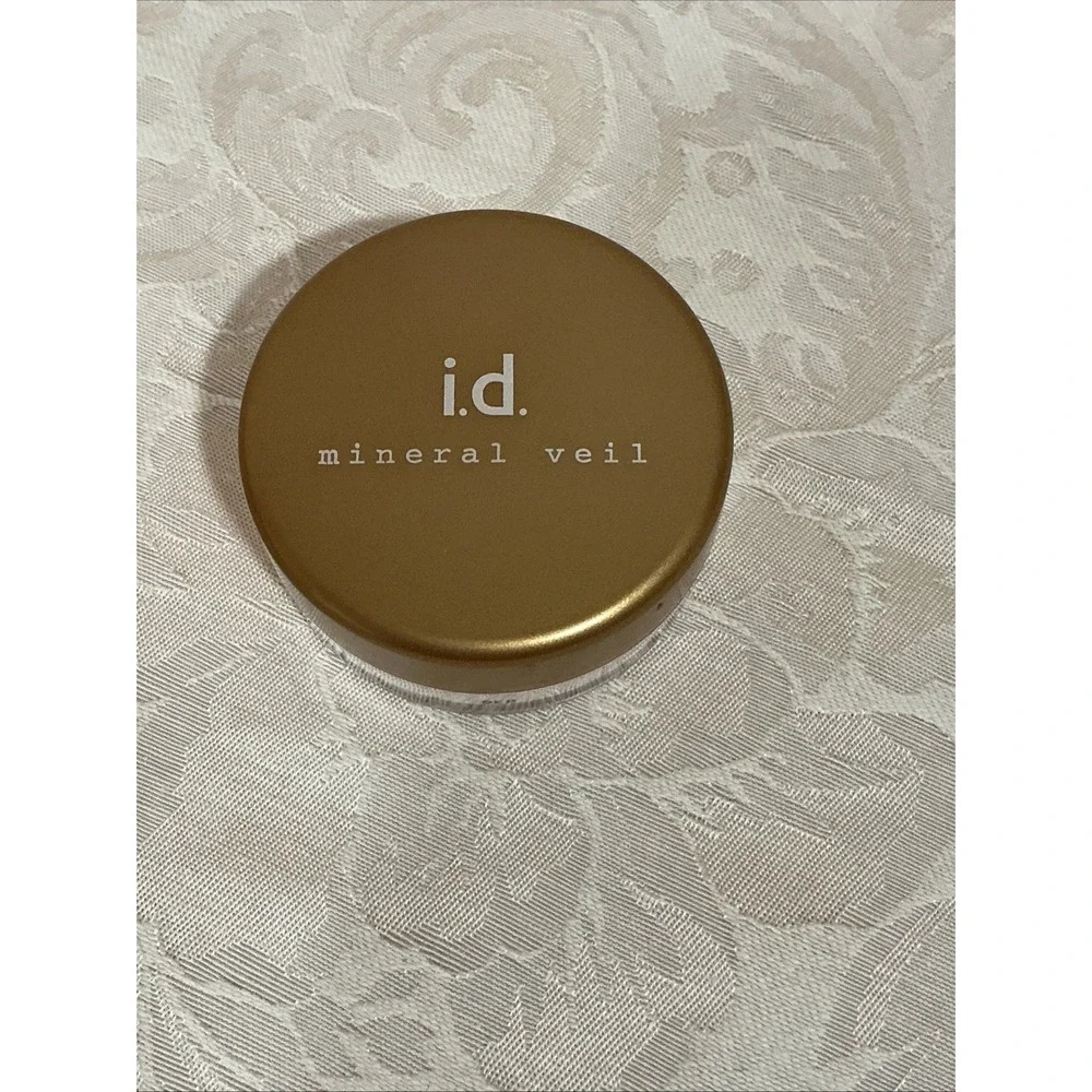 BareMinerals ID Mineral Veil Face Setting Powder Full size 45324 Finishing